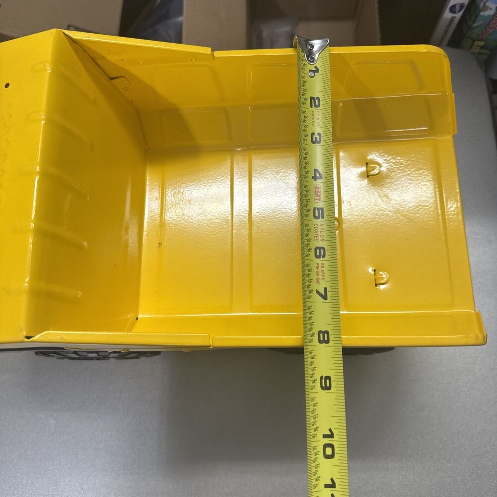 TONKA DUMP TRUCK 354 PLASTIC and METAL PRESSED STEEL YELLOW - Picture 10 of 11
